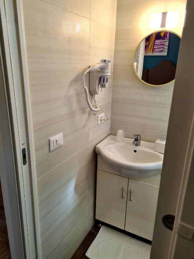 Al Primo Piano Bed And Breakfast Foggia Exterior photo
